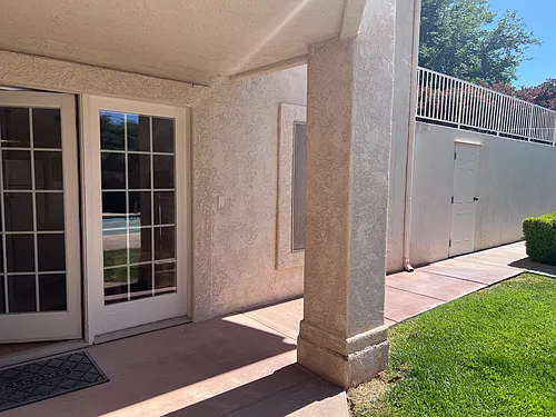 2832 Woodbury Cir Photo 1