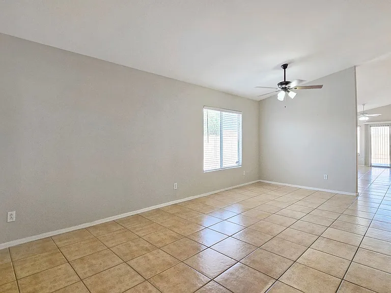 10225 N 94th Ln — Photo 6