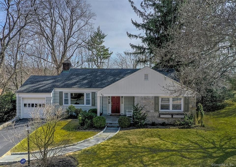 1st image of 44 Casmir Dr