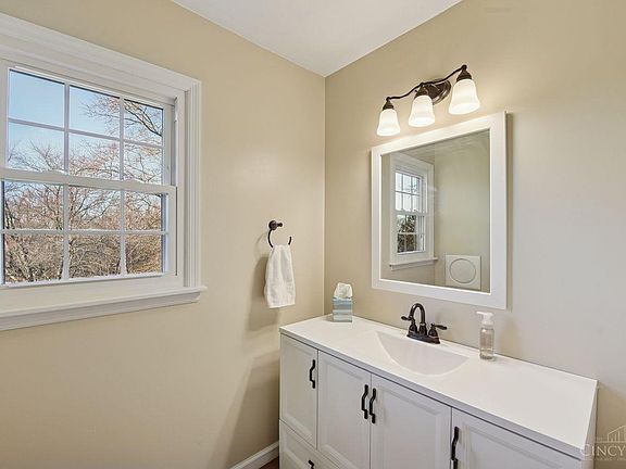 5th image of 4252 Runningfawn Dr