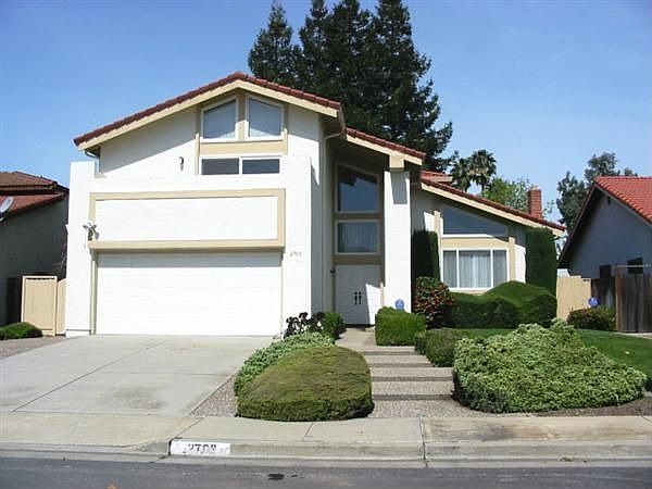 1st image of 2703 Middleborough Cir
