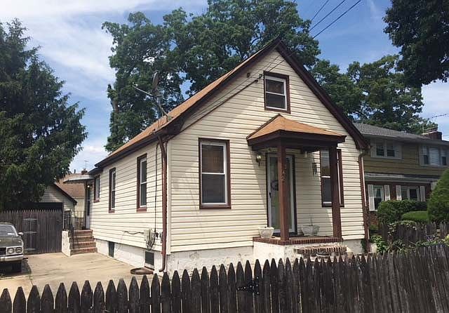 2nd image of 342 Randall Ave