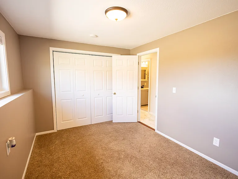845 Terrence Rd — Photo 22