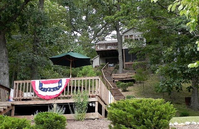1st image of 280 Pin Oak Ct
