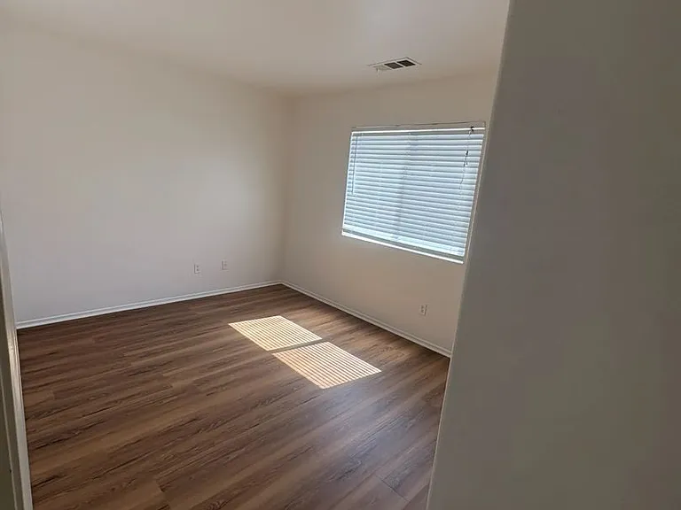 13185 Andrea Dr — Photo 26
