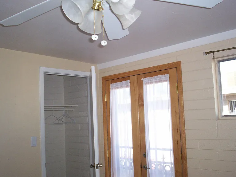 2025 S Granada Dr #11 — Photo 2