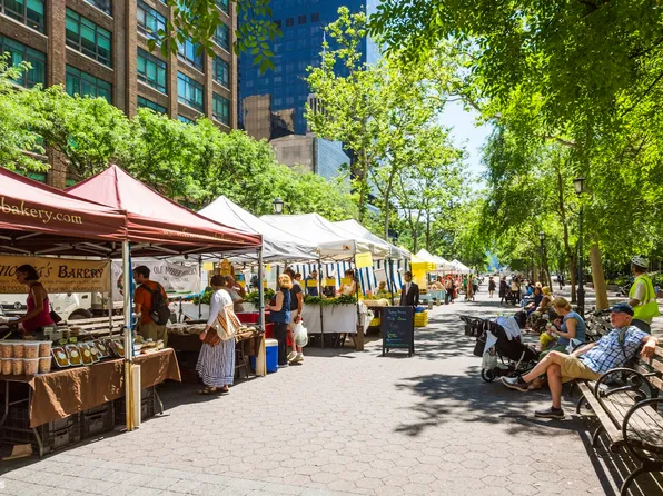 310 East 46th Street image 6 of 9