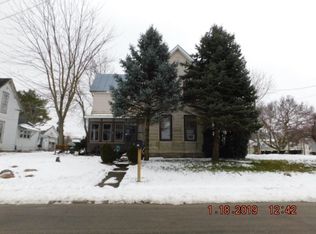 615 N West St, Winchester, IN 47394