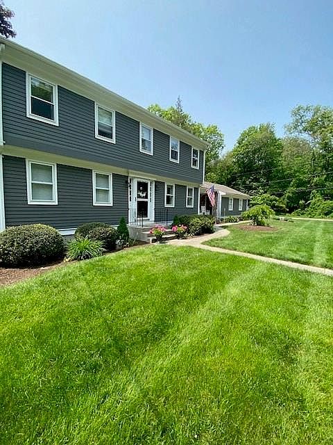 1st image of 36 Larchwood Dr