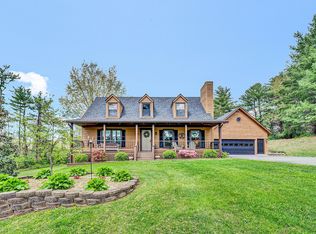 177 Stephens Dr, Troutville, VA 24175