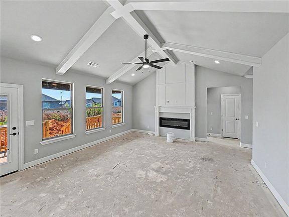 4th image of 4749 Cowboy St