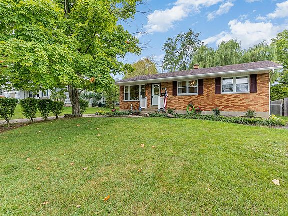 2nd image of 635 Stafford Dr