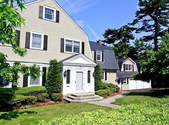 2nd image of 18 Pryer Ln