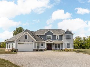 2956 S Carroll Rd, New Palestine, IN 46163