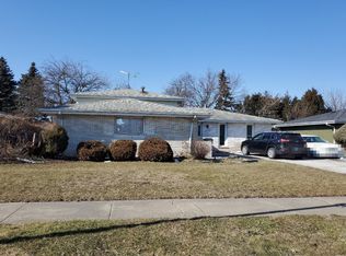 16658 Prince Dr, South Holland, IL