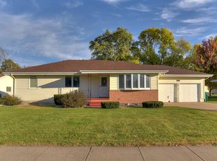 2140 E Military Ave, Fremont, NE 68025
