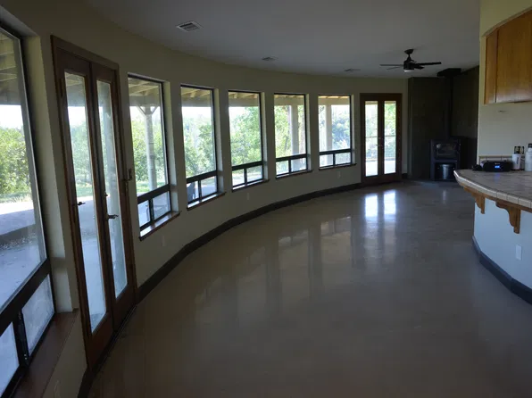 7994 Calle De Gato, Redding, CA 96001