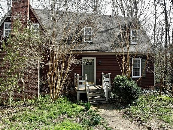 2nd image of 408 Woodberry Dr