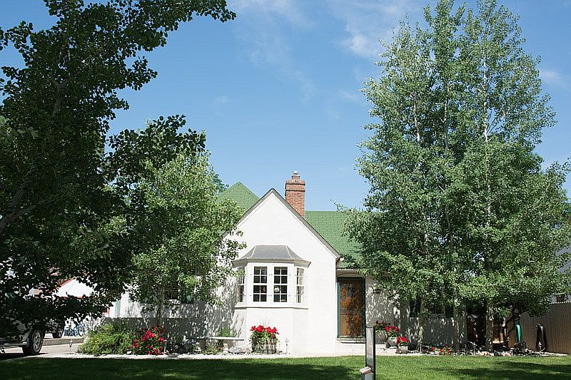 New Roof & Painted in 2019