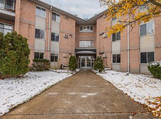 2228 Trafalgar St #208, London, ON N5V 4J8