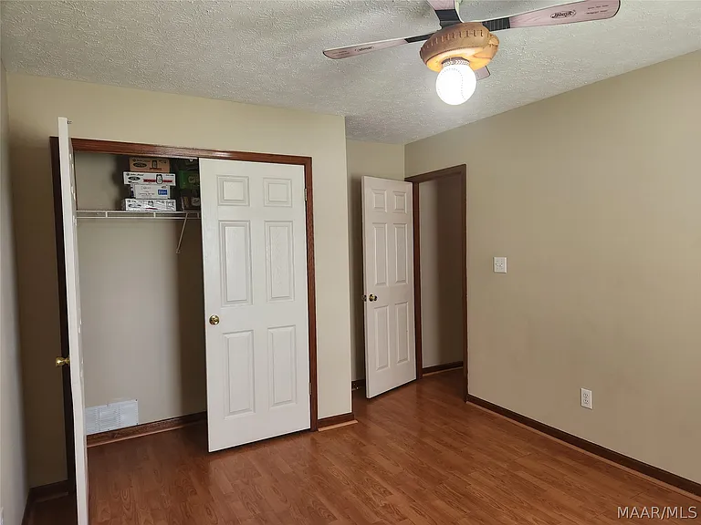 345 Spring Hollow Dr — Photo 27