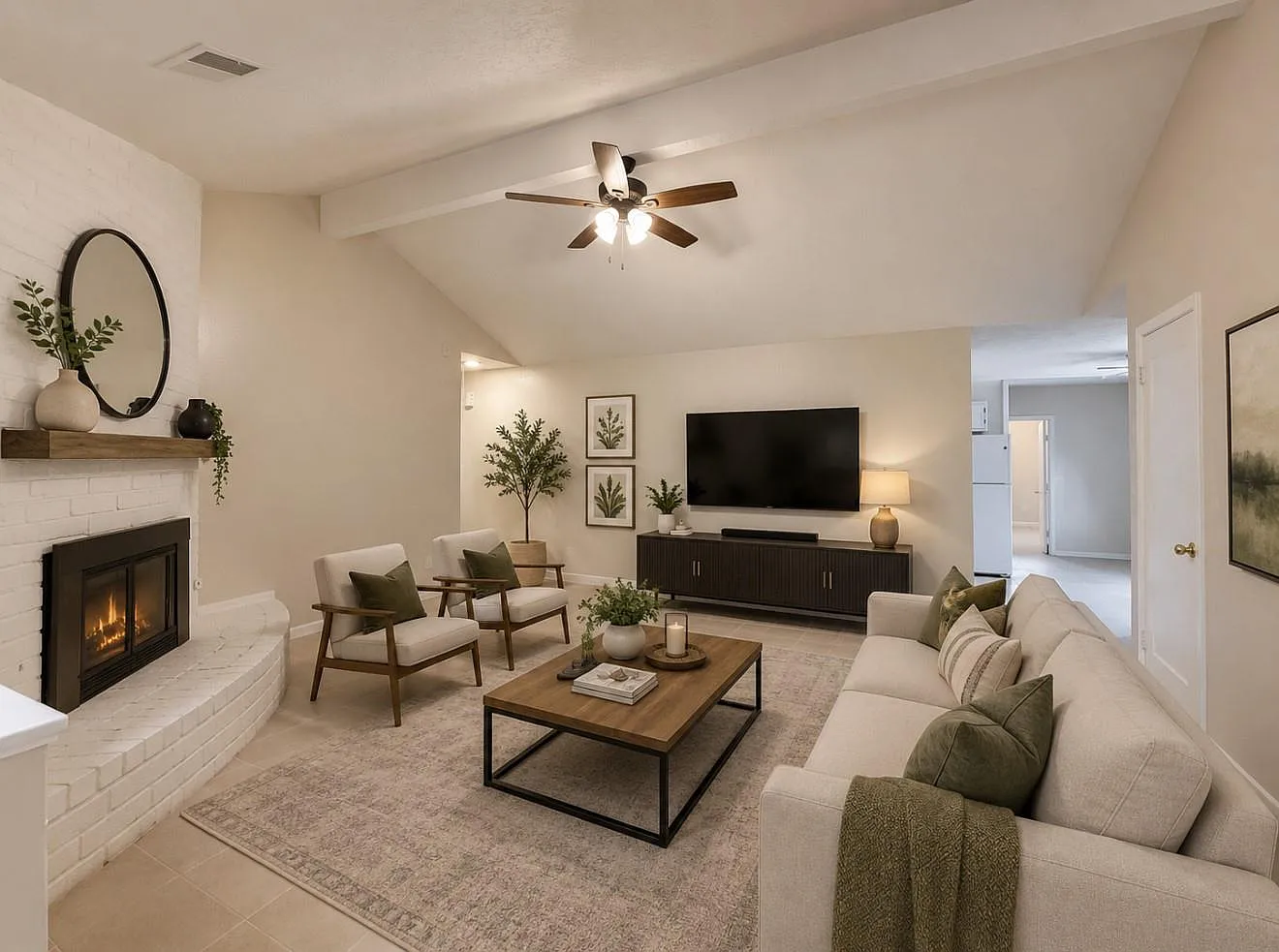 4 bed, 2.5 bath, 1587 sqft, $2,100 — Photo 4