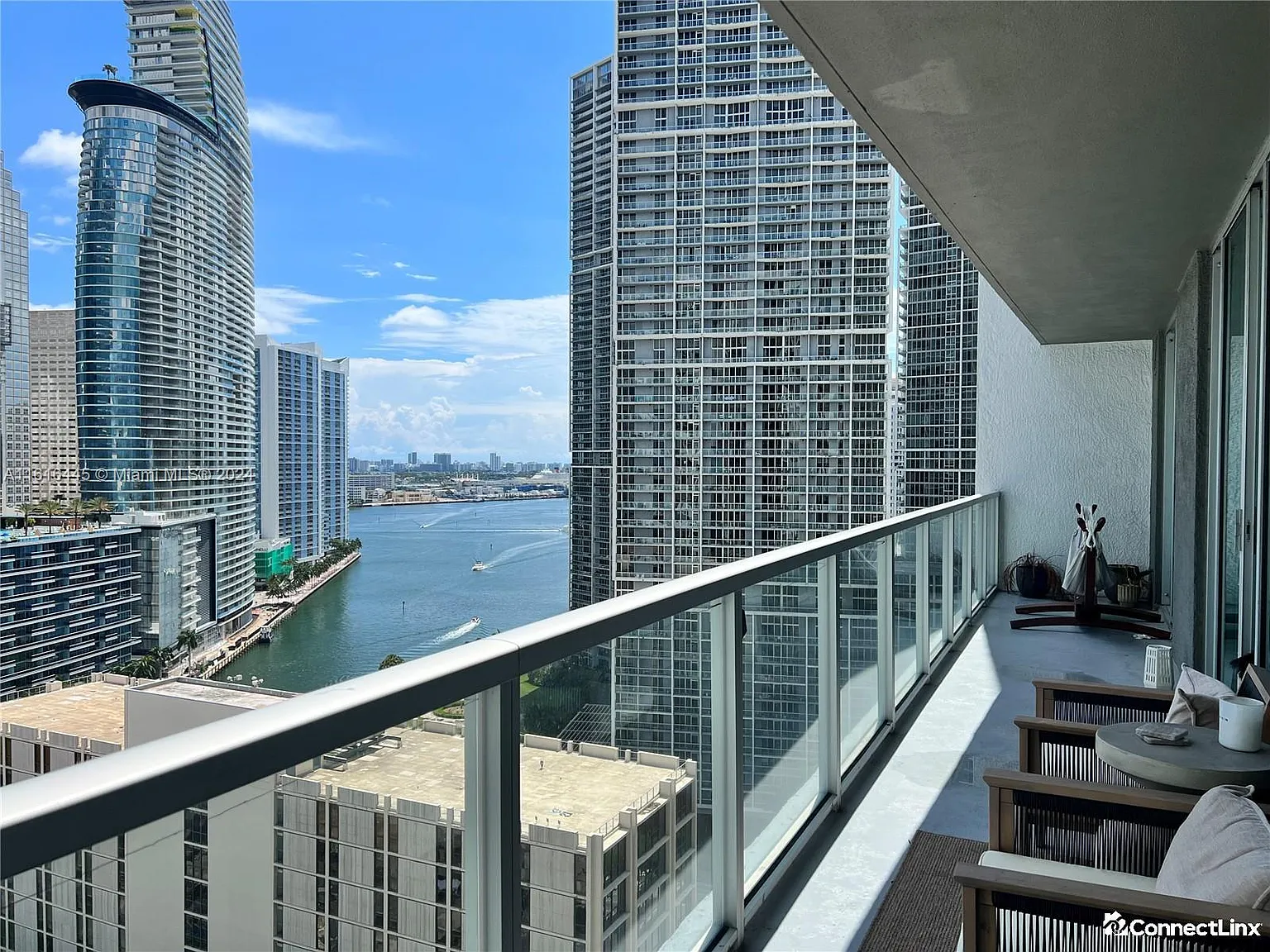 2 bed, 2.0 bath, $3,950 — Photo 1