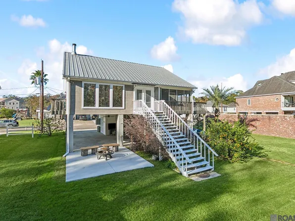 14418 Samantha Dr, Port Vincent, LA 70726