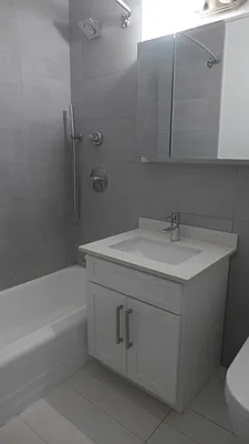 Rented by Stellar Management | media 3