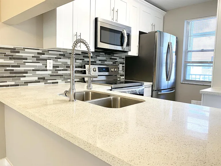 2750 Forest Hills Blvd #208 — Photo 3