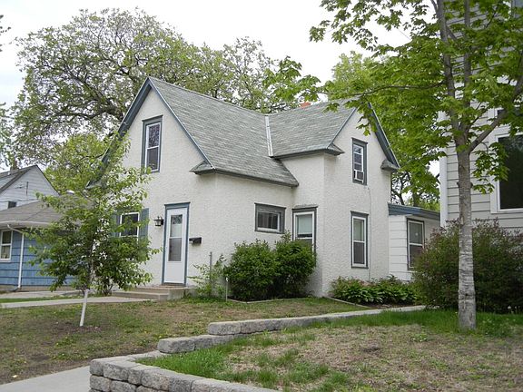 3rd image of 2309 Cole Ave SE
