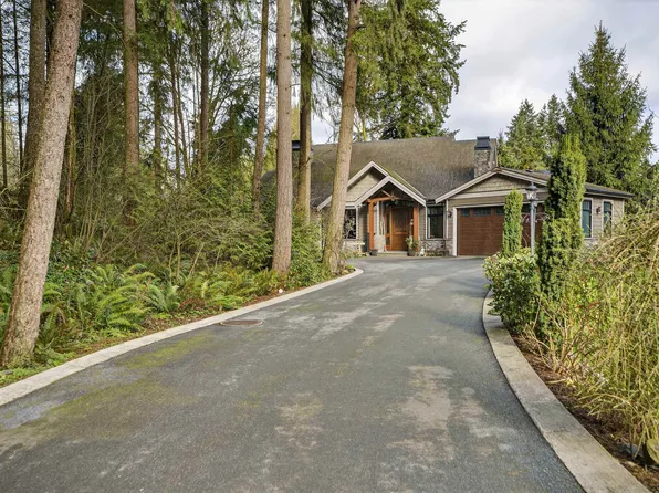 3649 202nd St, Langley, BC V3A 1R6