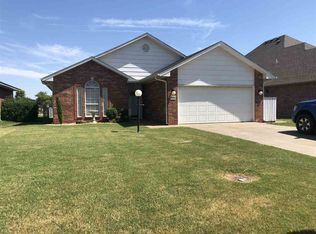 4806 Manchester Dr, Enid, OK 73703