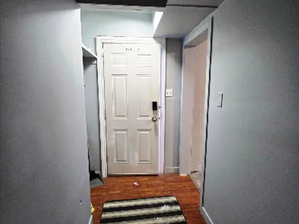 10668 96th St NW #Basement, Edmonton, AB T5H 2J3