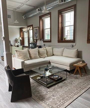 3rd image of 1030 W Wrightwood Ave #1R