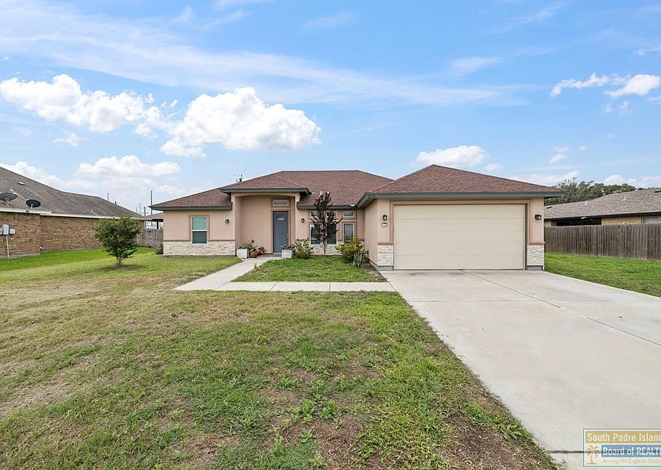 1st image of 215 Palm Blvd
