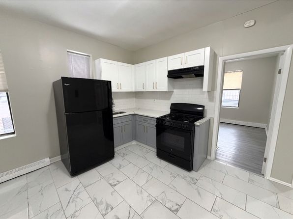 246 Roseville Ave #1F