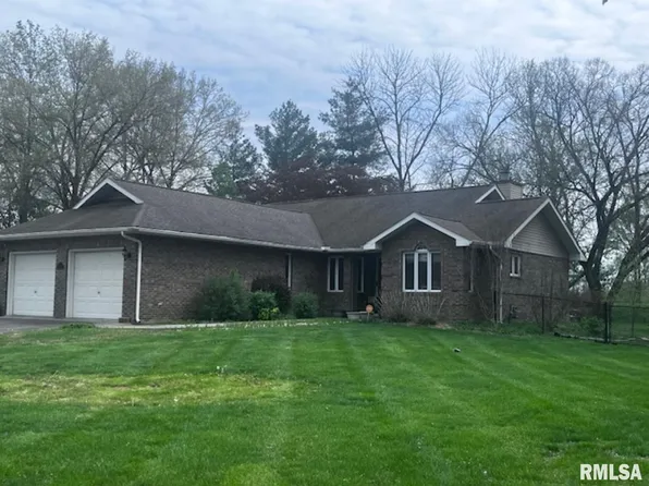 3 Suburban Dr, Murphysboro, IL 62966