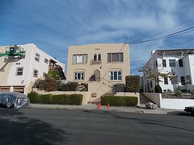 1st image of 1833 Dale St