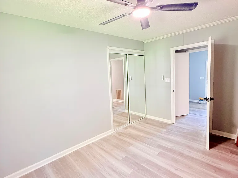 3130 Bancroft Ave — Photo 13