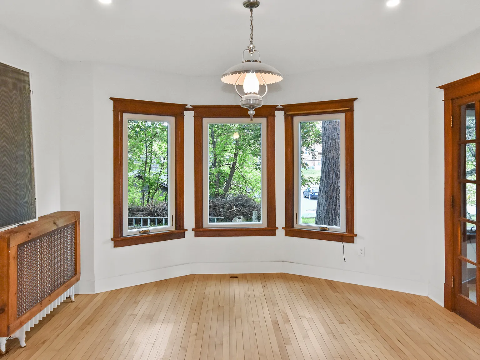 Slater Ave, Saranac Lake — Photo 4
