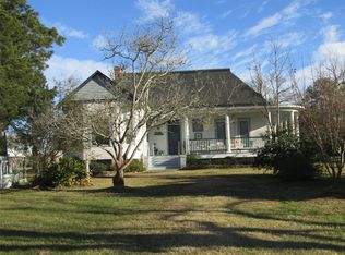 213 N Granville St, Bellville, TX 77418