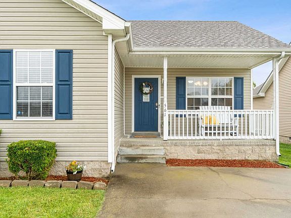 3rd image of 561 Oakmont Dr