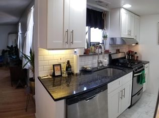 245 Queen St APT 5, Philadelphia, PA 19147