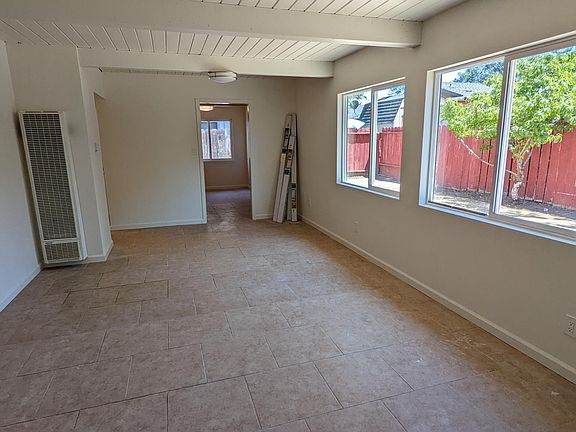 5th image of 1379 Olivina Ave