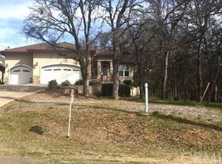 18994 Hidden Valley Rd, Hidden Valley Lake, CA 95467