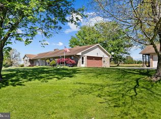 5930 W Canal Rd, Thomasville, PA 17364