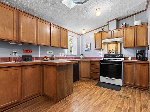 5th image of 5532 Ebonywood Ln