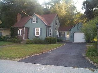 7 Notre Dame St, Coventry, RI 02816