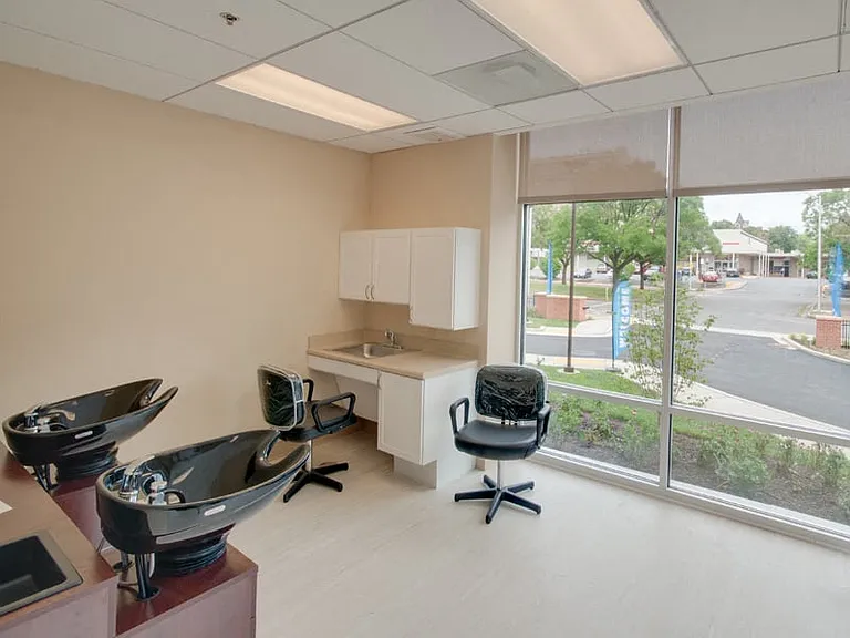 Convenient Onsite Beauty Parlor